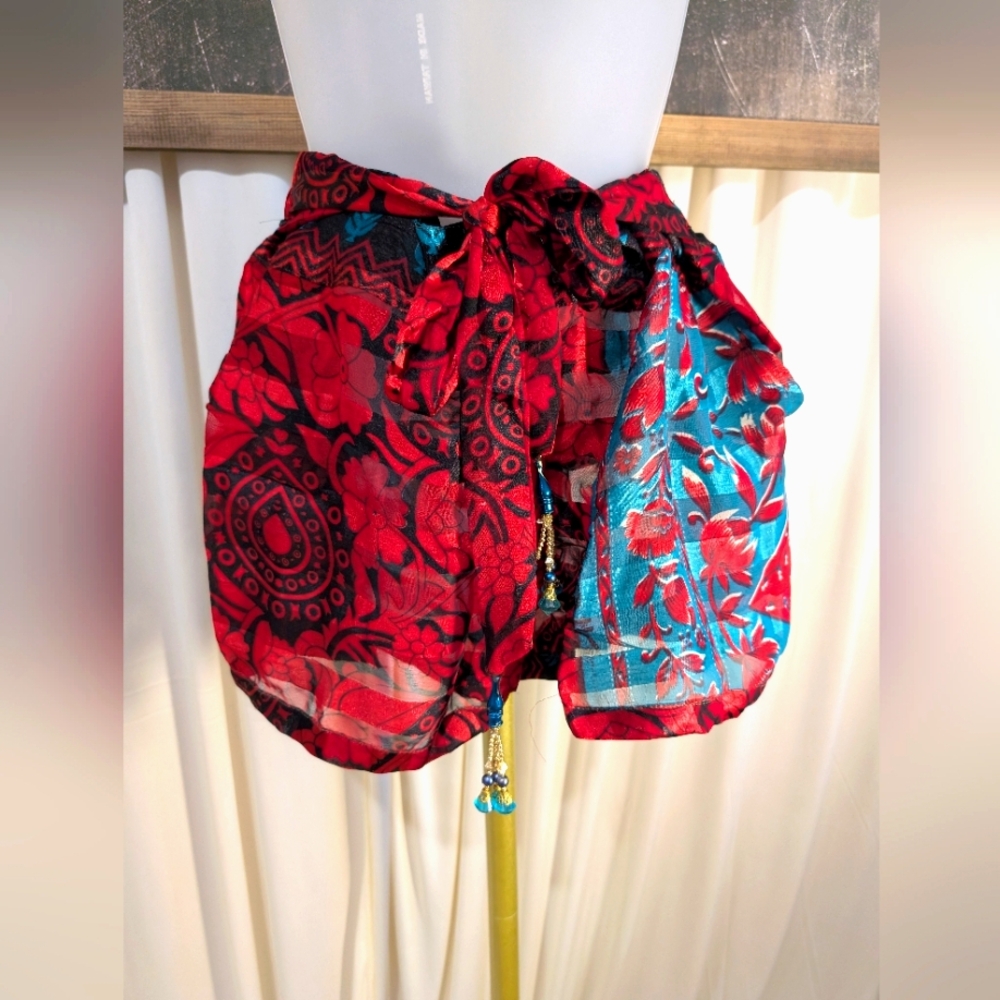 Junglee Billee Tie Tassel Shorts Size L/XL New With Tags